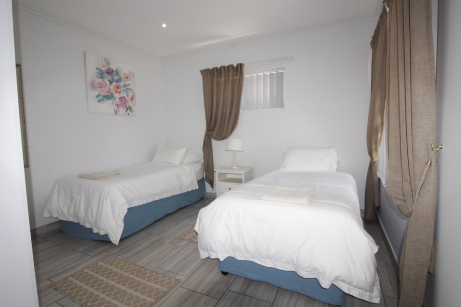 3 Bedroom Property for Sale in Marina Martinique Eastern Cape